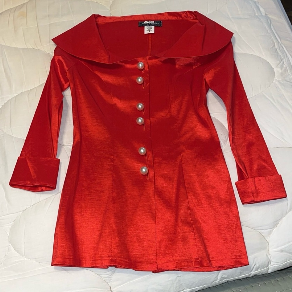 Euc Worn Once For Hoco Court Game Only. Size S, G… - image 1